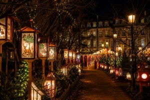 Lire la suite à propos de l’article Le sentier des lanternes à Metz : dates, horaires et secrets d&rsquo;une balade féerique